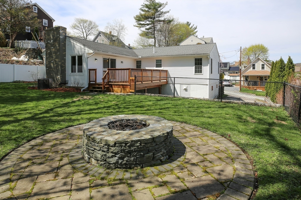 4 Alder Street Worcester, MA 01606 - Photo 36 of 40