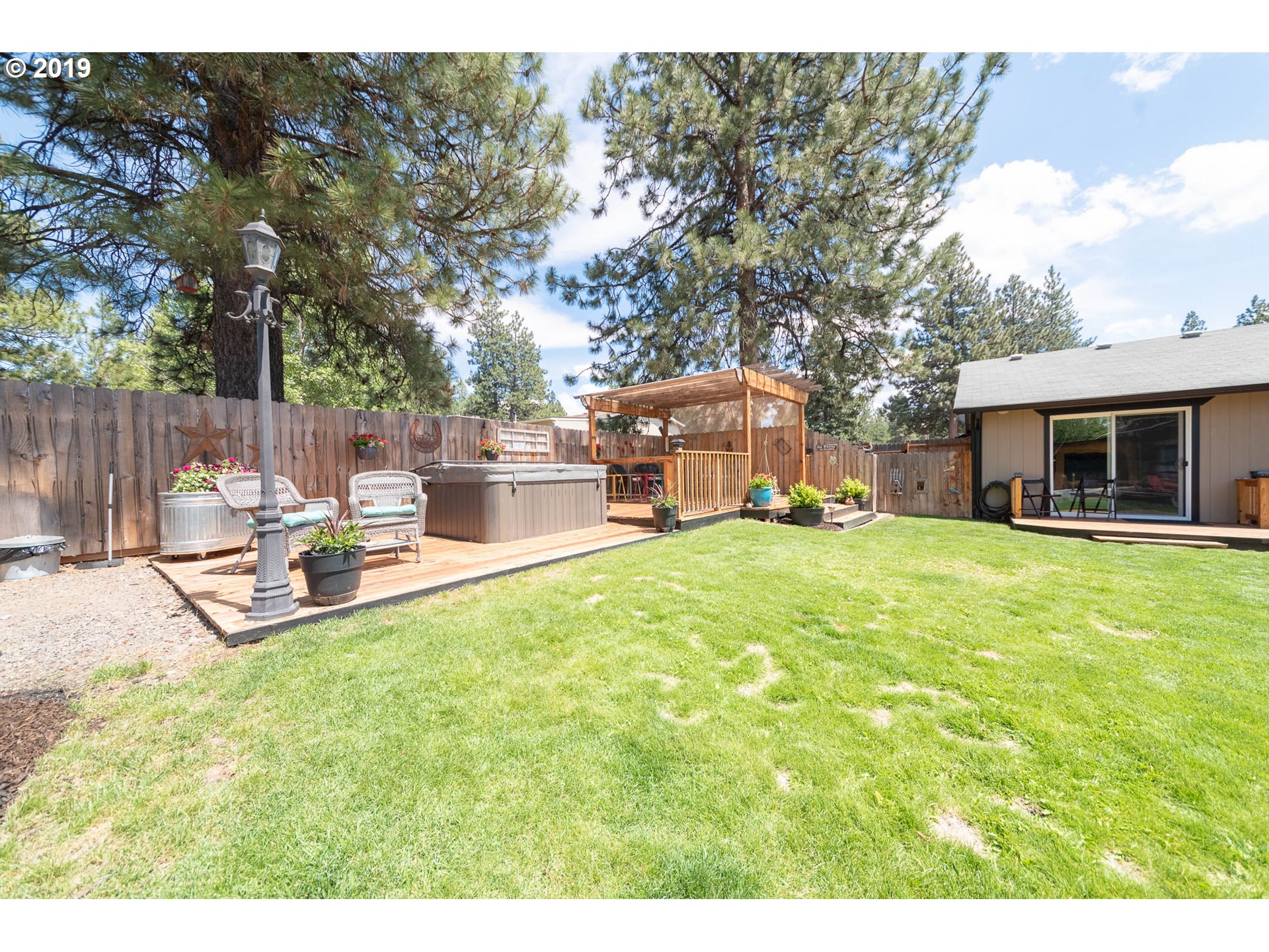 60267 Cinder Butte Road Bend, OR 97702 - Photo 23 of 27