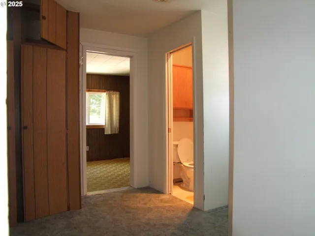 $369,500 | 4623 South Myrtle Road, Myrtle Creek, OR 97457