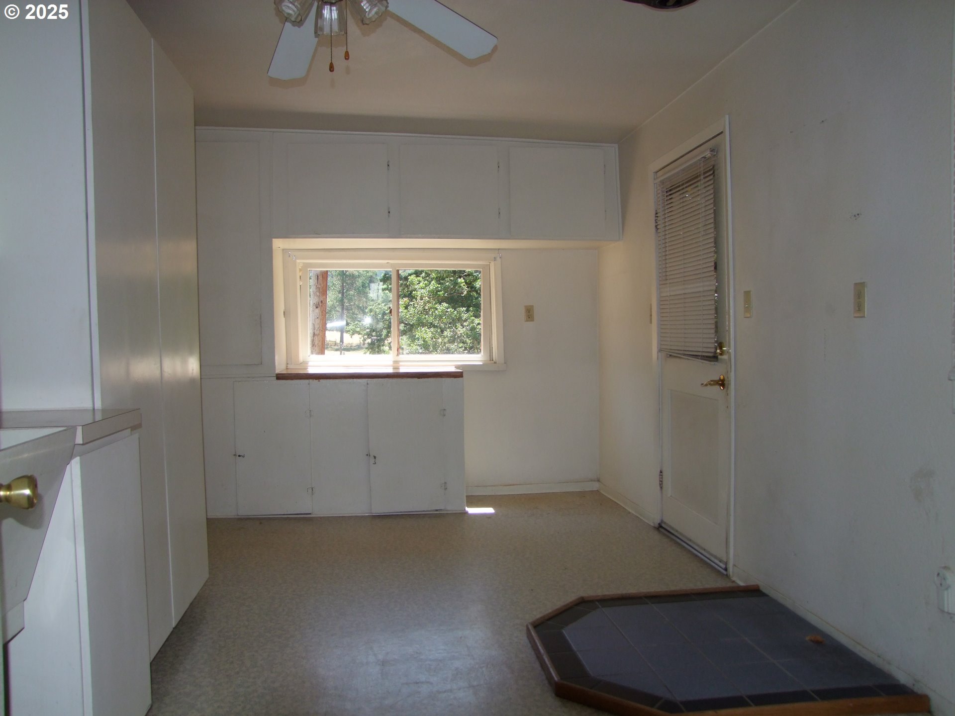 4623 South Myrtle Road Myrtle Creek, OR 97457 - Photo 20 of 32