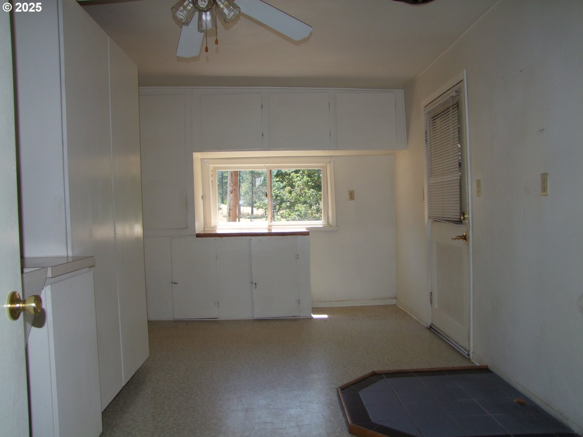 4623 South Myrtle Road Myrtle Creek, OR 97457 - Photo 21 of 32