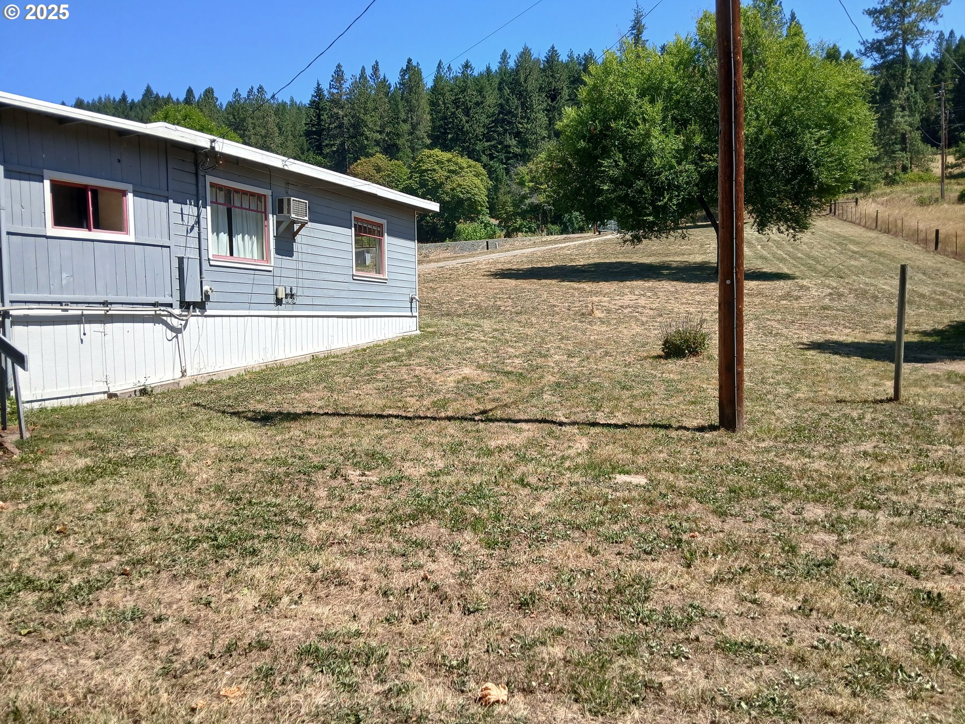 4623 South Myrtle Road Myrtle Creek, OR 97457 - Photo 25 of 32