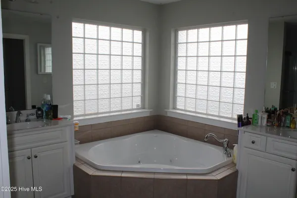 $2,050 | 110 Jubilee Place, New Bern, NC 28560