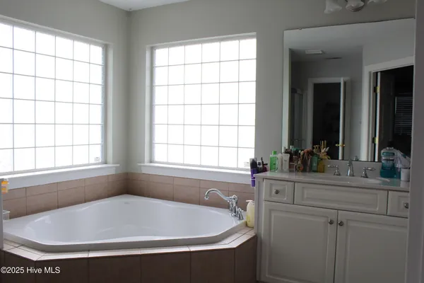 $2,050 | 110 Jubilee Place, New Bern, NC 28560