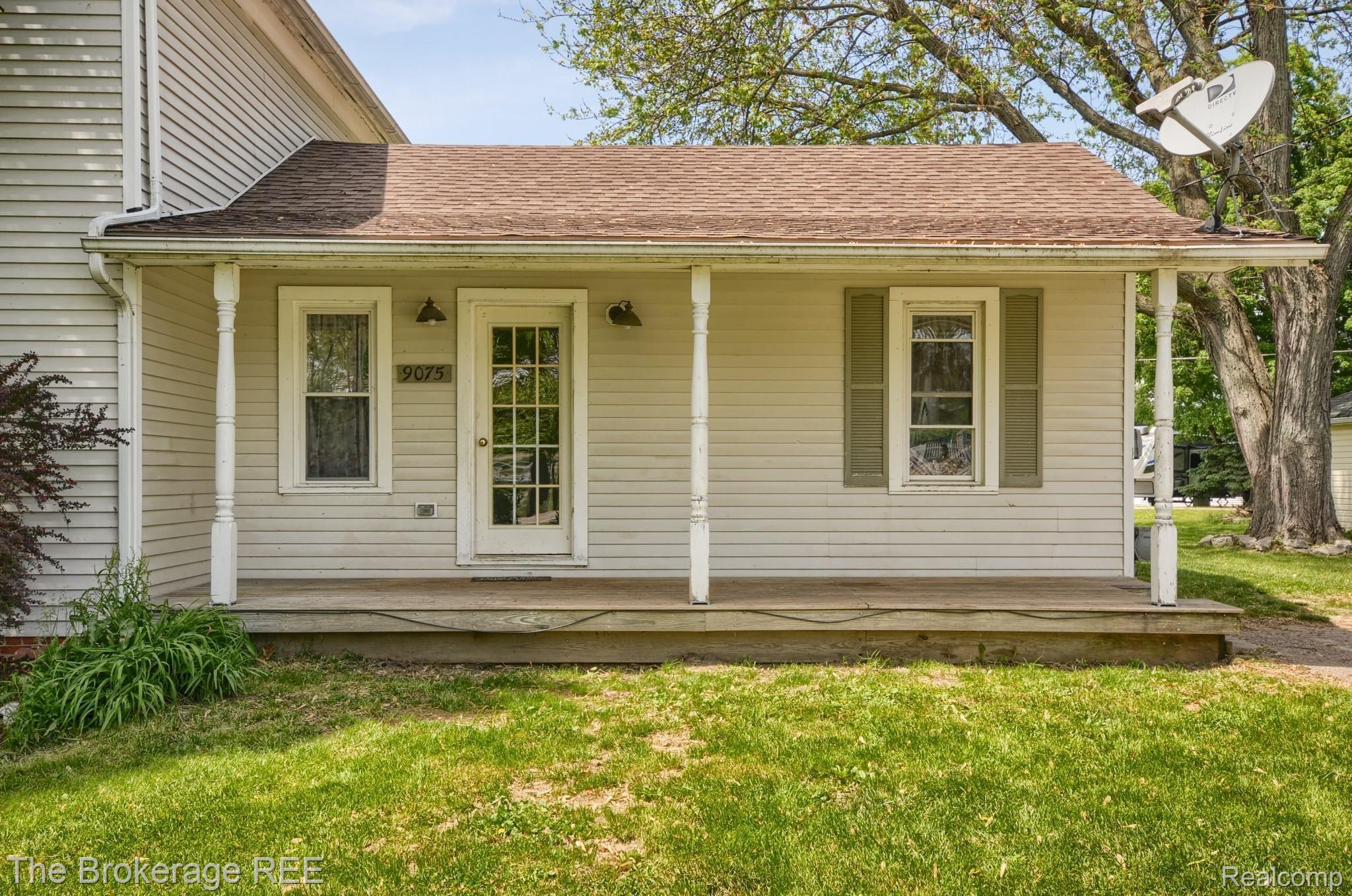 9075 Perry Road Atlas, MI 48411 - Photo 2 of 27 SD3_1068-HDR(5).jpg