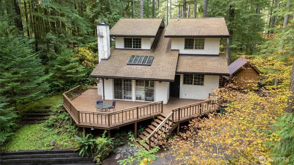 $695,000 | 6982 Shuksan Arm, Glacier, WA 98244