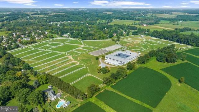 $3,995,000 | 400 North Guernsey Road, West Grove, PA 19390