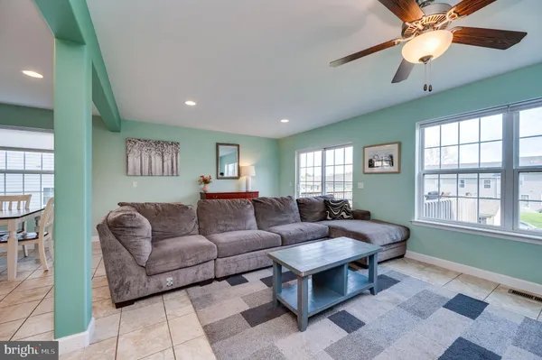 $315,000 | 1247 Fairmont Avenue, Temple, PA 19560