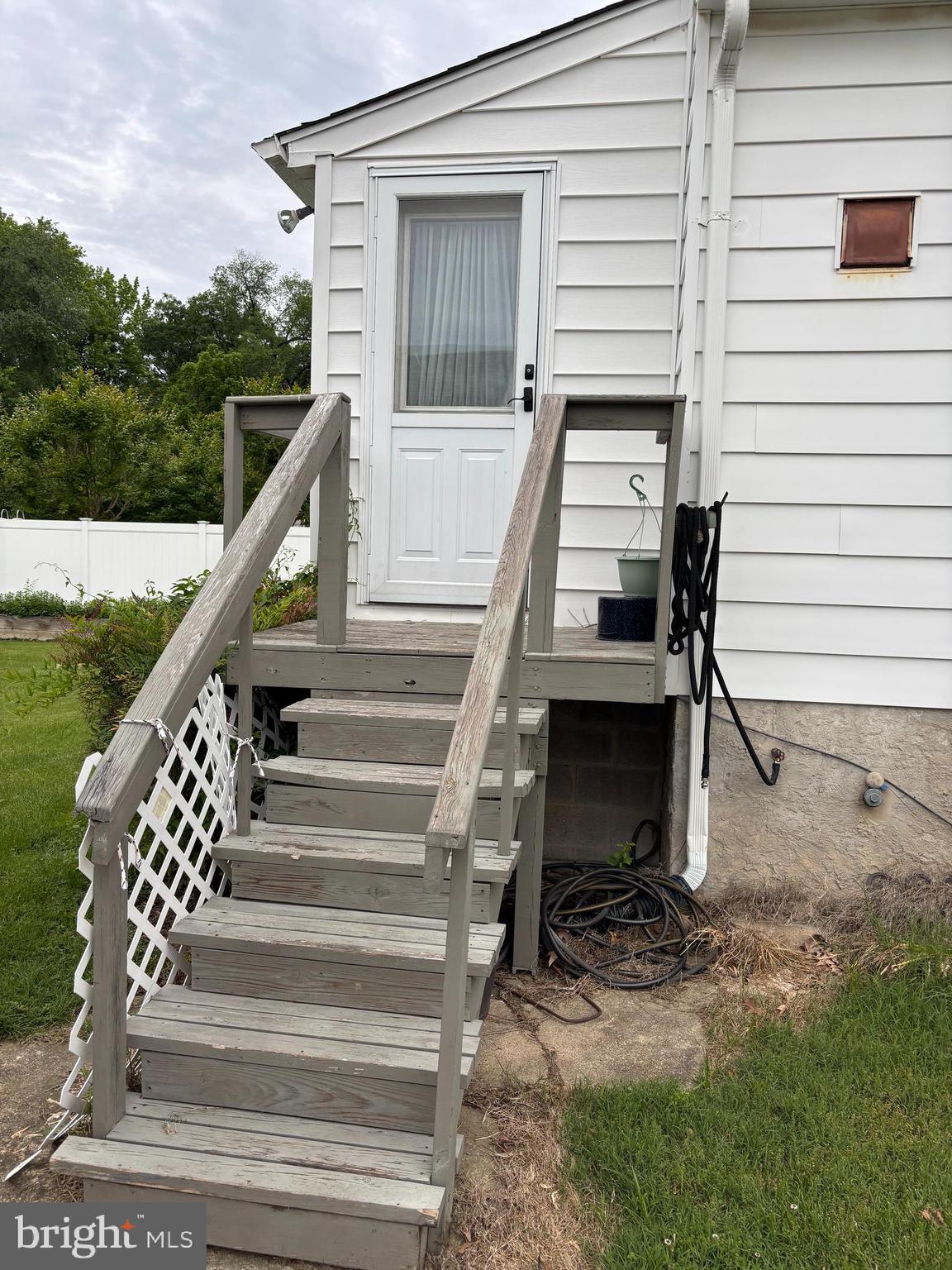 716 Wampler Road Baltimore, MD 21220 - Photo 7 of 21