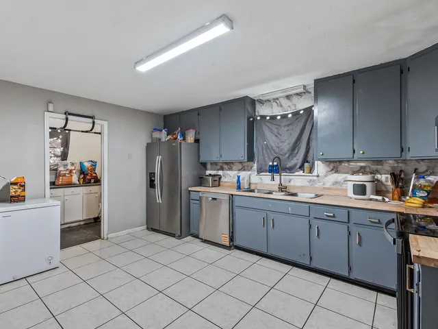 $258,000 | 3620 South Lakewood Drive, Tallahassee, FL 32305