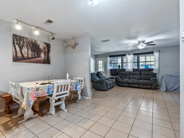 $258,000 | 3620 South Lakewood Drive, Tallahassee, FL 32305