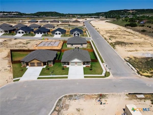 $399,999 | 504 Adley Avenue, Copperas Cove, TX 76522