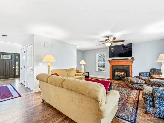 $795,000 | 105 Boyd Drive, Flat Rock, NC 28731