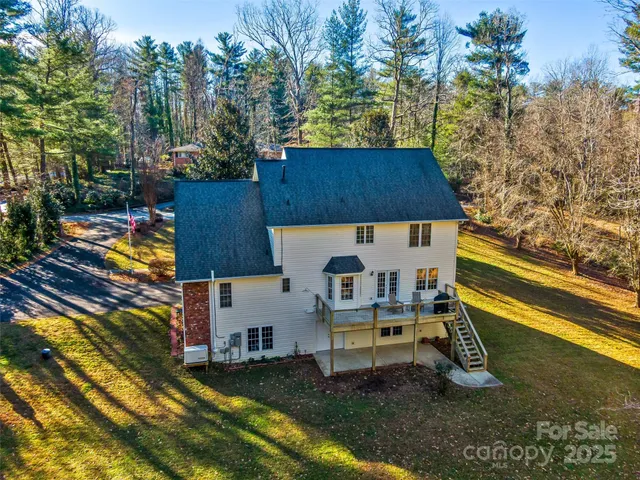 $795,000 | 105 Boyd Drive, Flat Rock, NC 28731