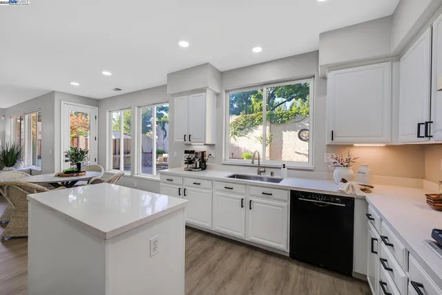 $1,950,000 | 4637 Persimmon Drive, Dublin, CA 94568