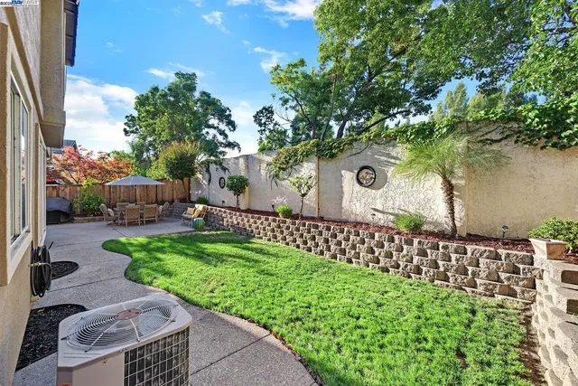 $1,950,000 | 4637 Persimmon Drive, Dublin, CA 94568