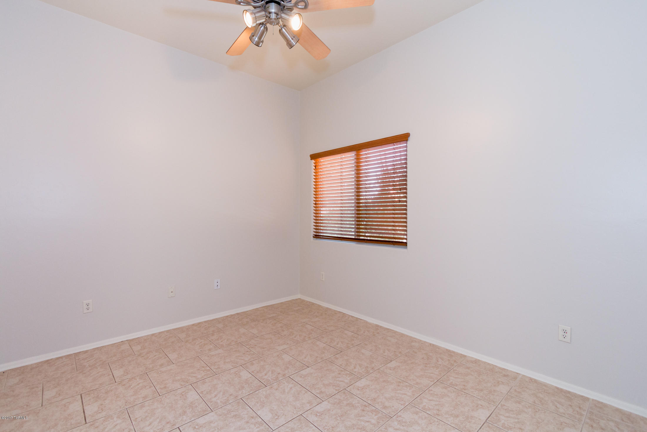 10639 East Ralph Alvarez Place Tucson, AZ 85747 - Photo 21 of 47