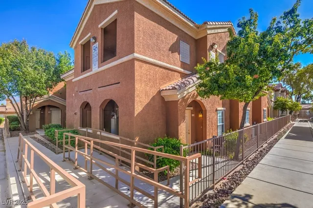 $295,000 | 3920 Legend Hills Street, Unit 202, Las Vegas, NV 89129