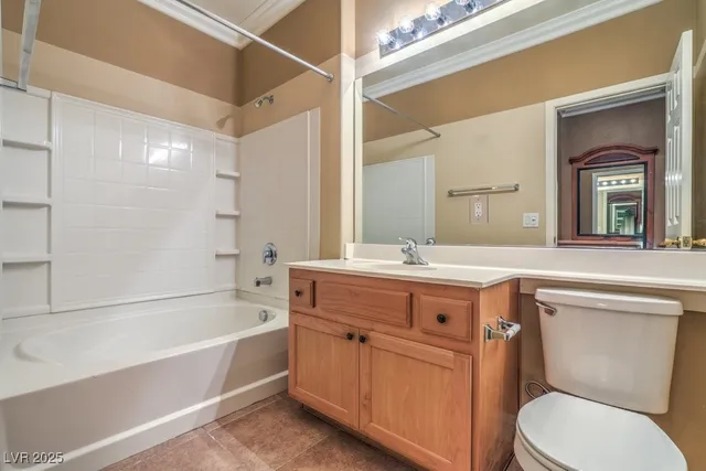 $295,000 | 3920 Legend Hills Street, Unit 202, Las Vegas, NV 89129