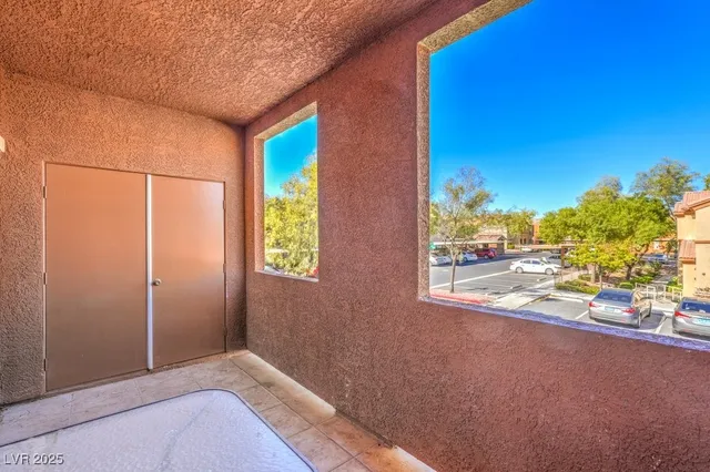 $295,000 | 3920 Legend Hills Street, Unit 202, Las Vegas, NV 89129