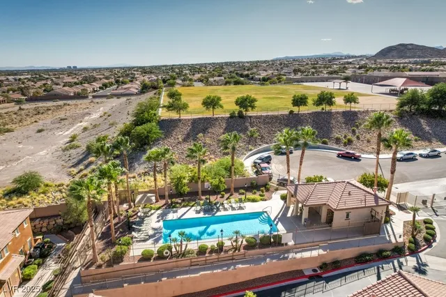 $295,000 | 3920 Legend Hills Street, Unit 202, Las Vegas, NV 89129