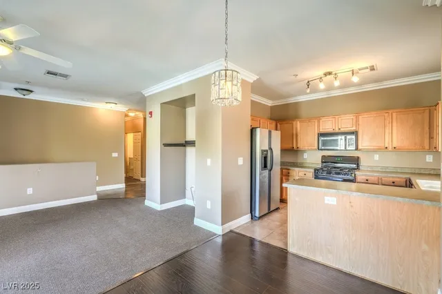 $295,000 | 3920 Legend Hills Street, Unit 202, Las Vegas, NV 89129
