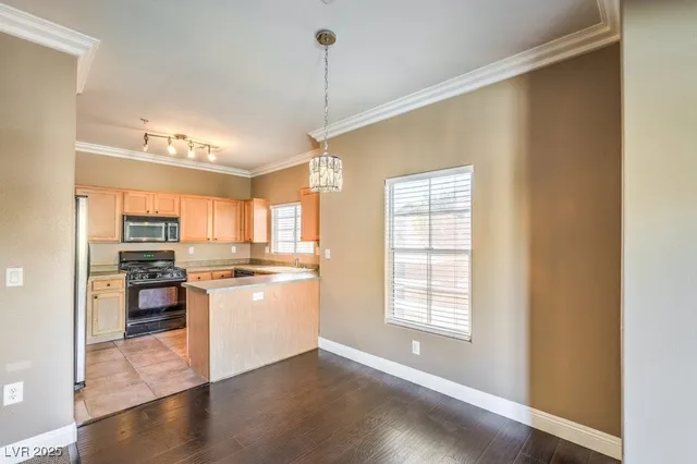 $295,000 | 3920 Legend Hills Street, Unit 202, Las Vegas, NV 89129