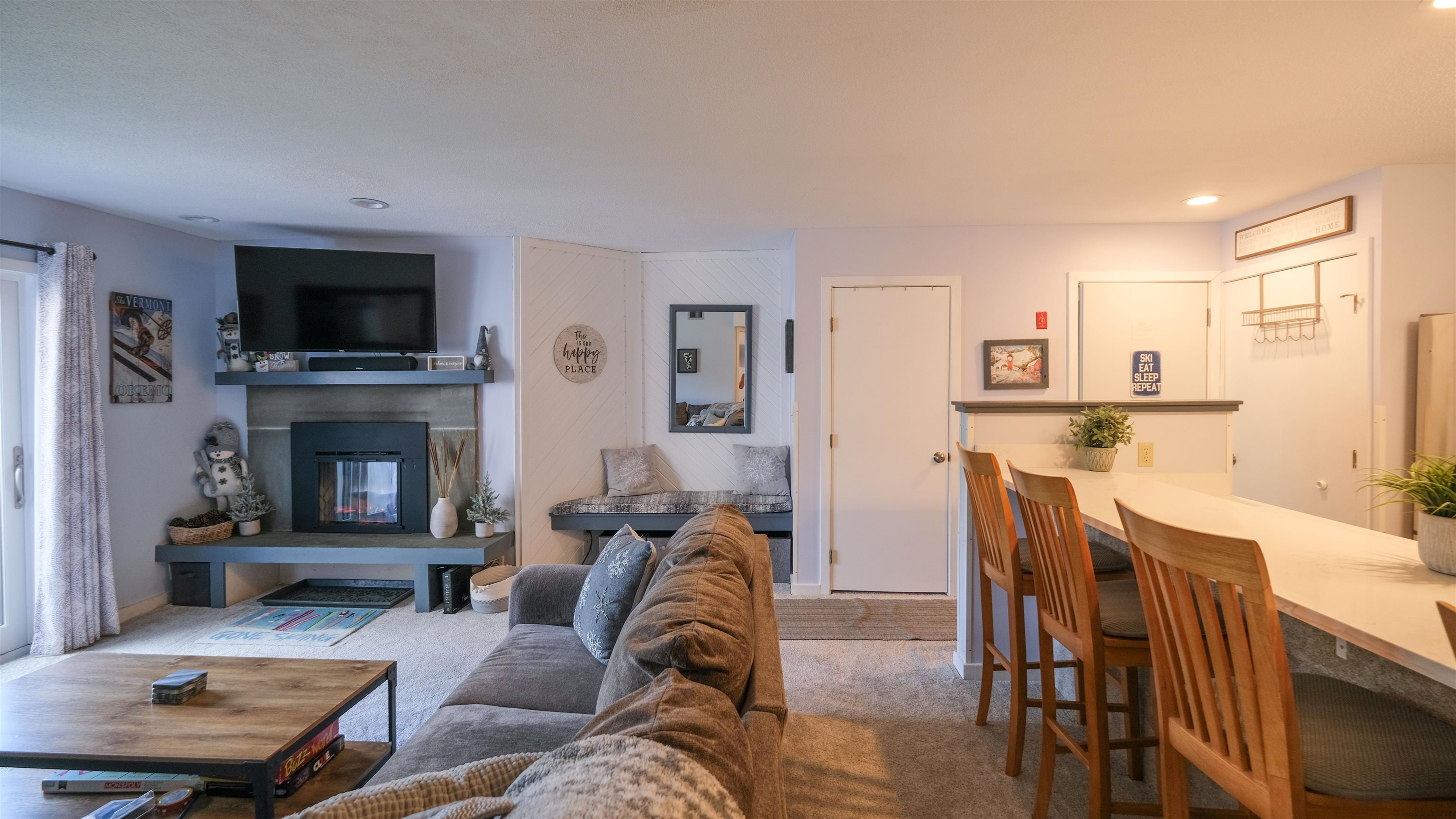 318 Mountain Road, Unit A302 Ludlow, VT 05149 - Photo 10 of 39