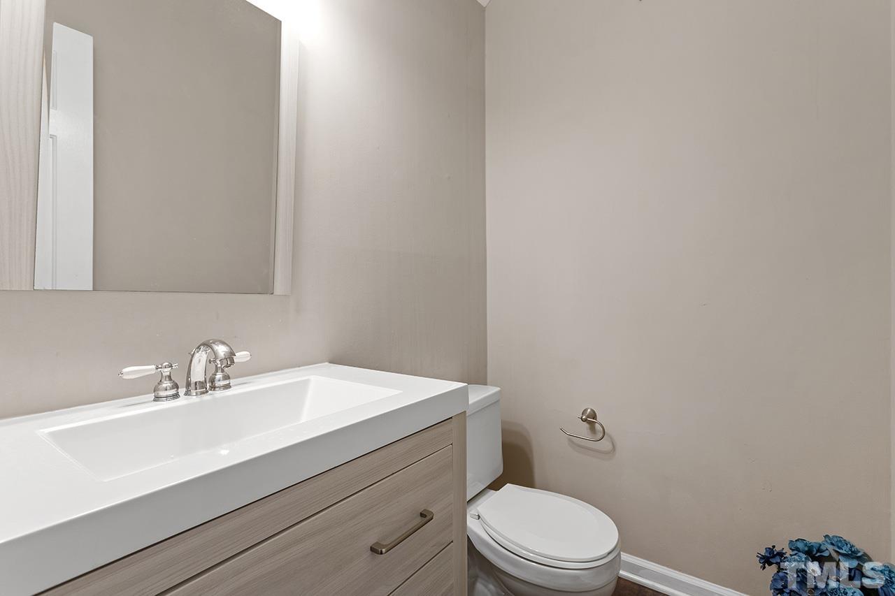 4948 Liverpool Lane Raleigh, NC 27604 - Photo 25 of 39 Gallery Image 25