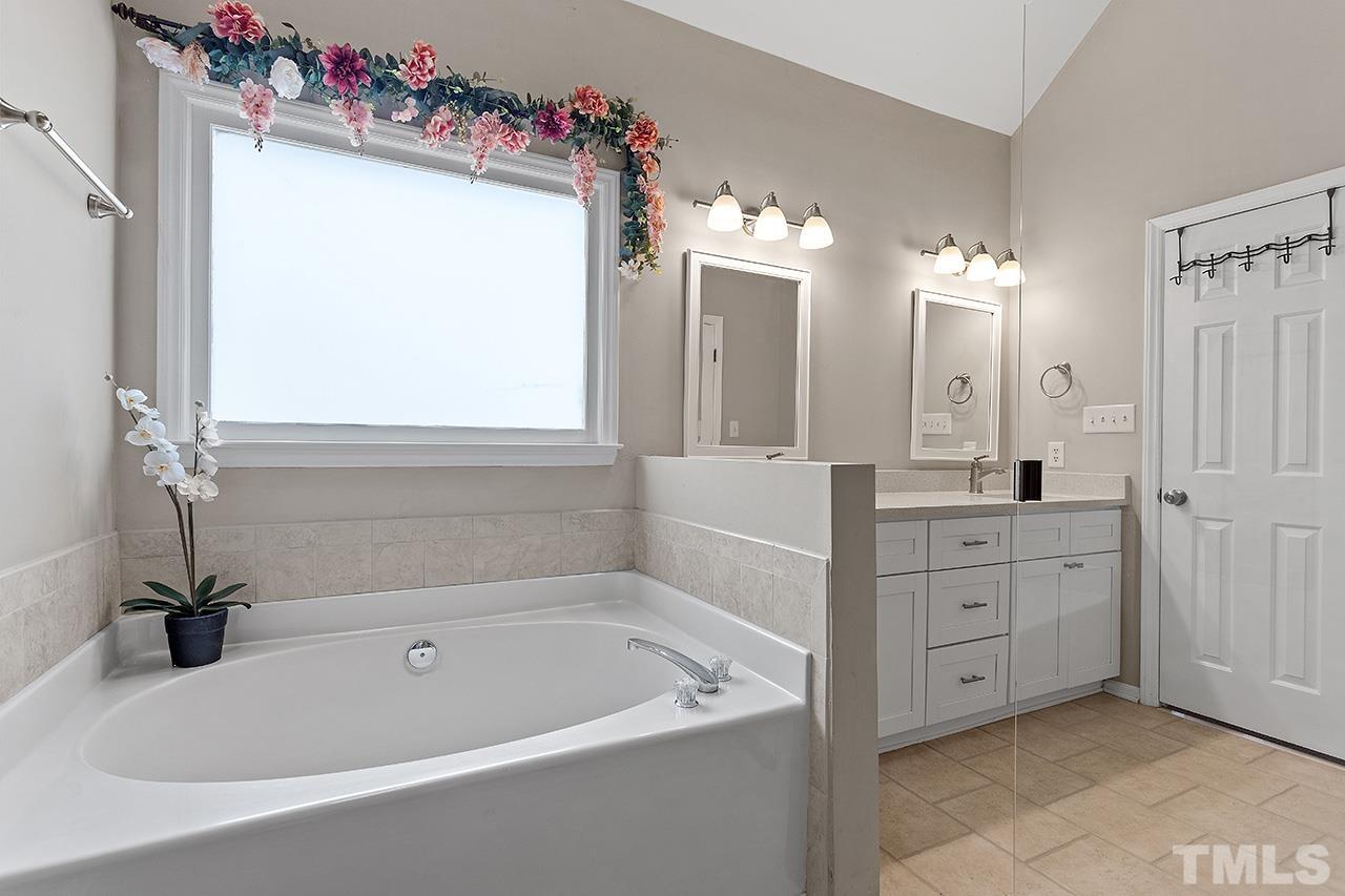 4948 Liverpool Lane Raleigh, NC 27604 - Photo 31 of 39 Gallery Image 31