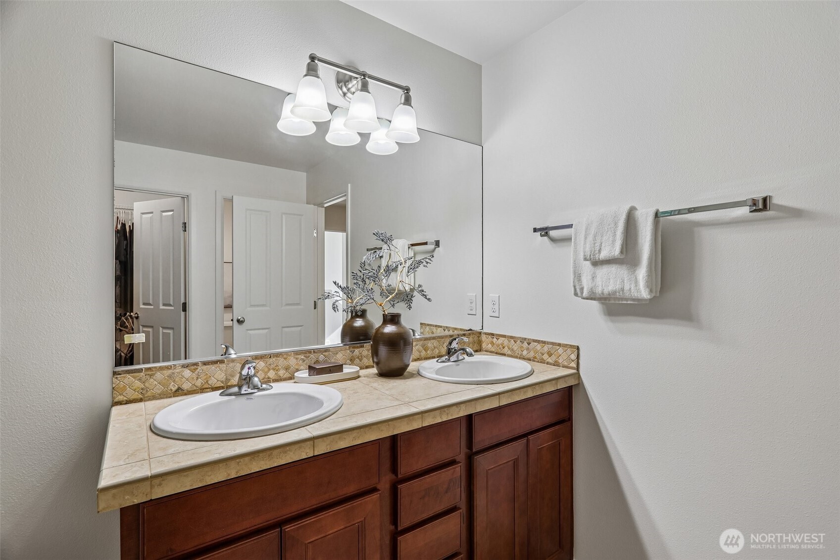 3028 183rd Place Southeast Bothell, WA 98012 - Photo 15 of 34