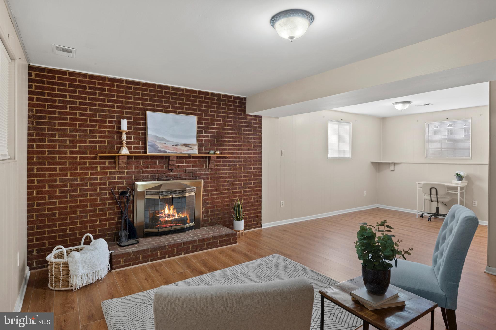 1527 Patuxent Manor Road Davidsonville, MD 21035 - Photo 25 of 42 Family Room
