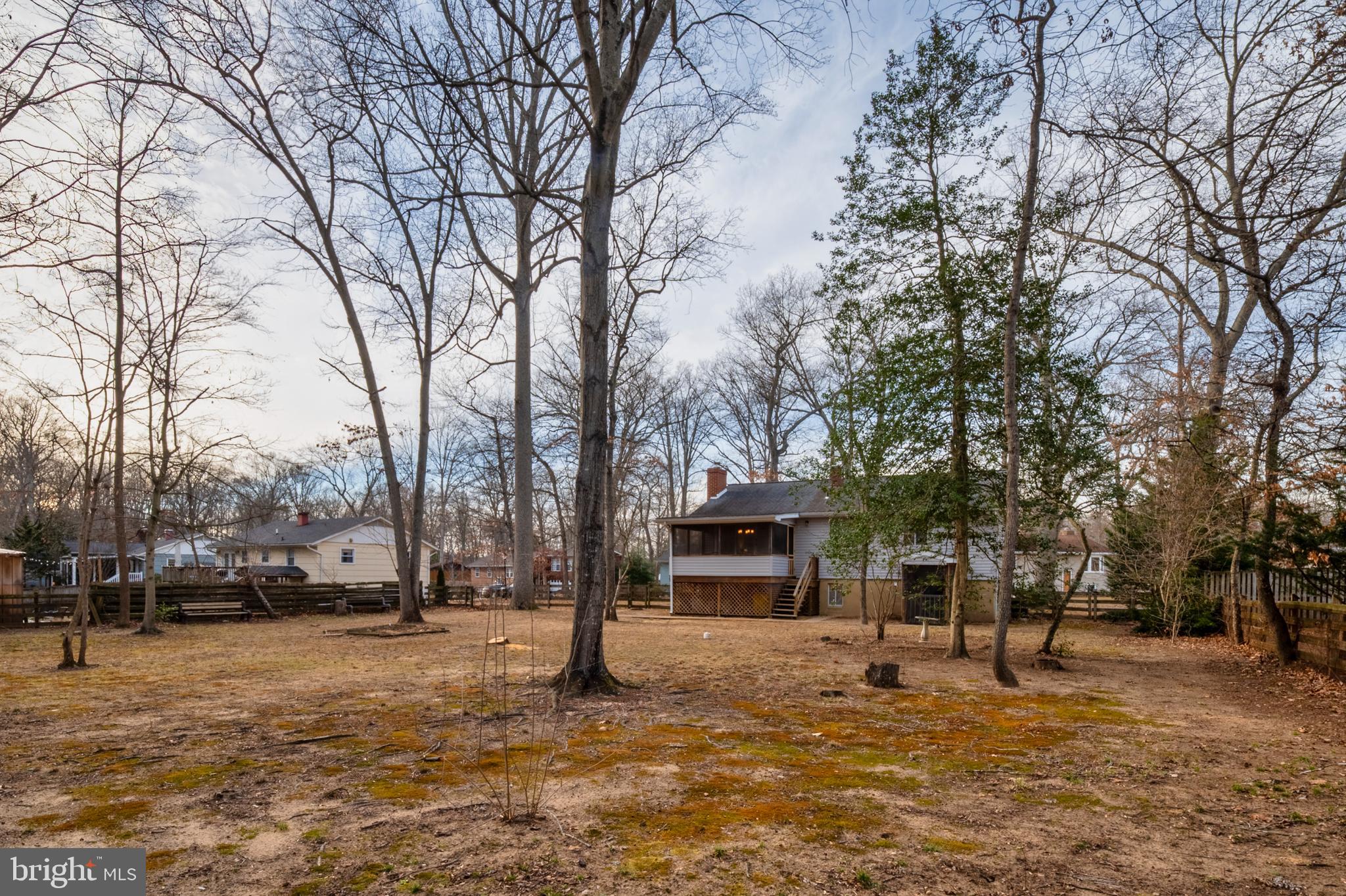 1527 Patuxent Manor Road Davidsonville, MD 21035 - Photo 33 of 42 Exterior Back and Yard