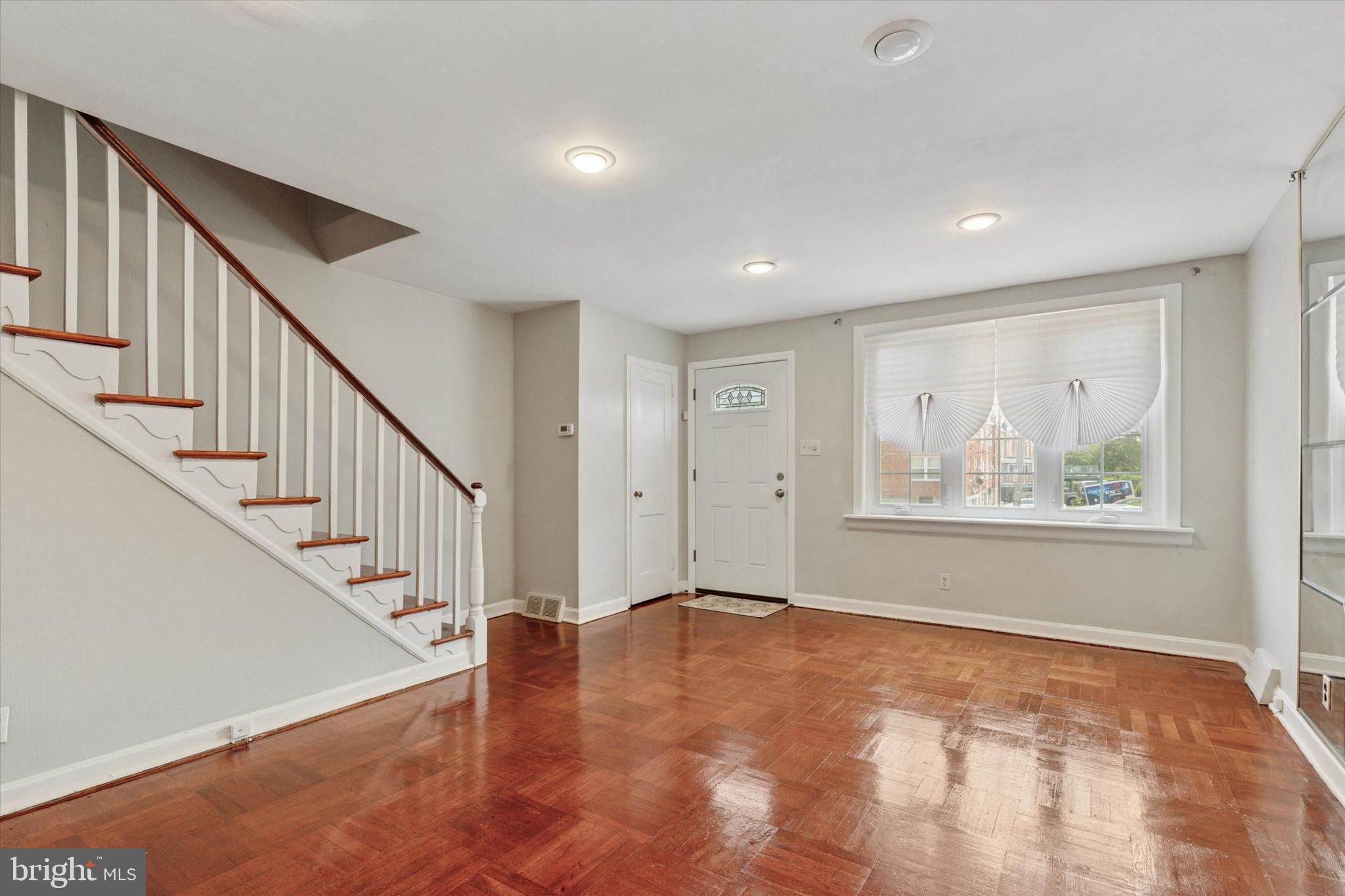 1319 Vernon Road Philadelphia, PA 19150 - Photo 4 of 25