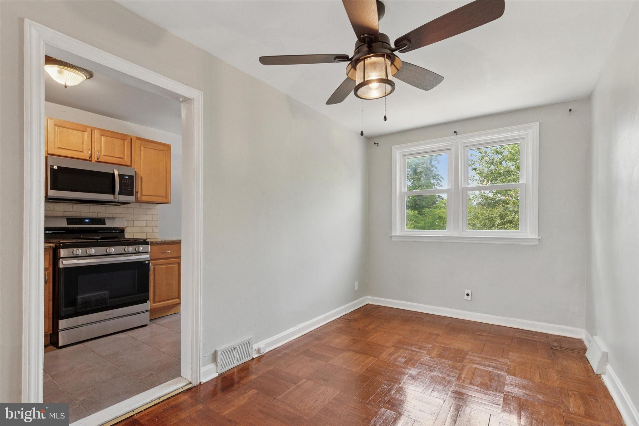 1319 Vernon Road Philadelphia, PA 19150 - Photo 6 of 25