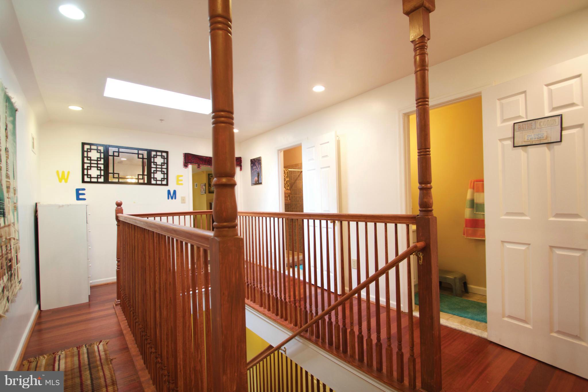 505 Pinewood Road Rockville, MD 20850 - Photo 14 of 30 Interior (General)