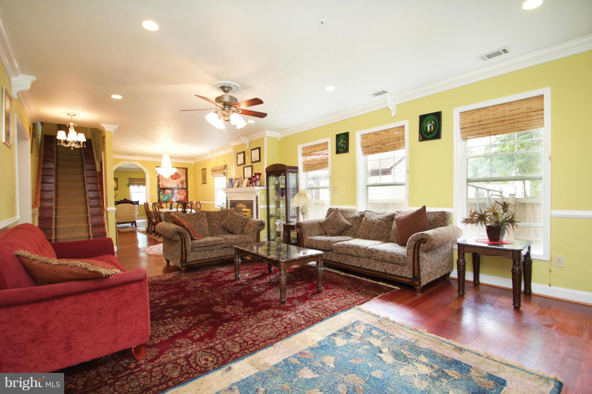 505 Pinewood Road Rockville, MD 20850 - Photo 9 of 30 Family Room