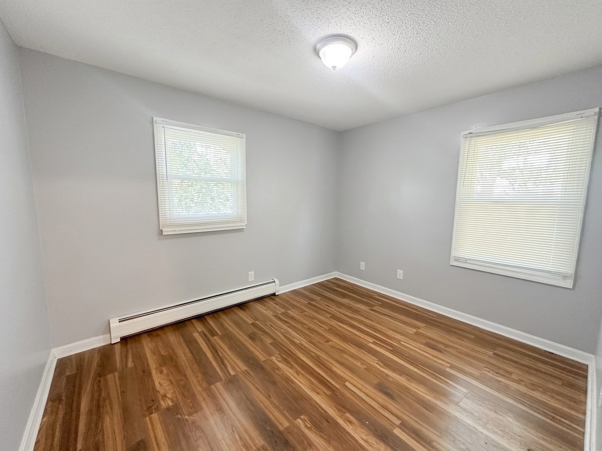 9-11 Richelieu Street Springfield, MA 01105 - Photo 13 of 15 Gallery Image 13