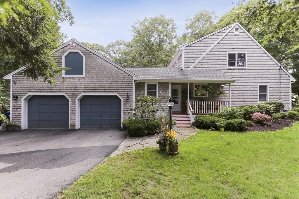 24 Bells Brook Road Lakeville, MA 02347 - Photo 7 of 35