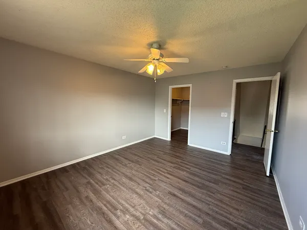 $2,300 | 4564 Whitney Drive, Hanover Park, IL 60133