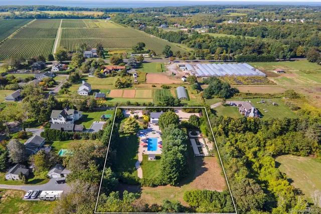 $25,000 | 525 South Harbor Road, Southold, NY 11971