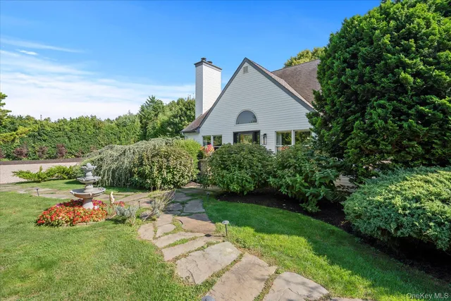 $25,000 | 525 South Harbor Road, Southold, NY 11971