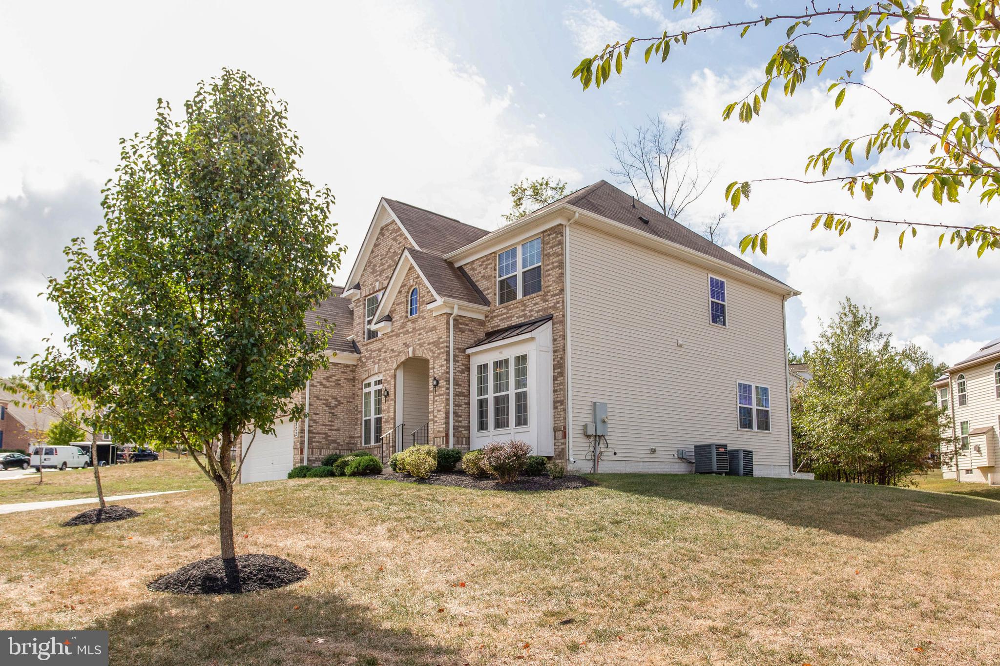 8805 Helmsley Drive Clinton, MD 20735 - Photo 3 of 49