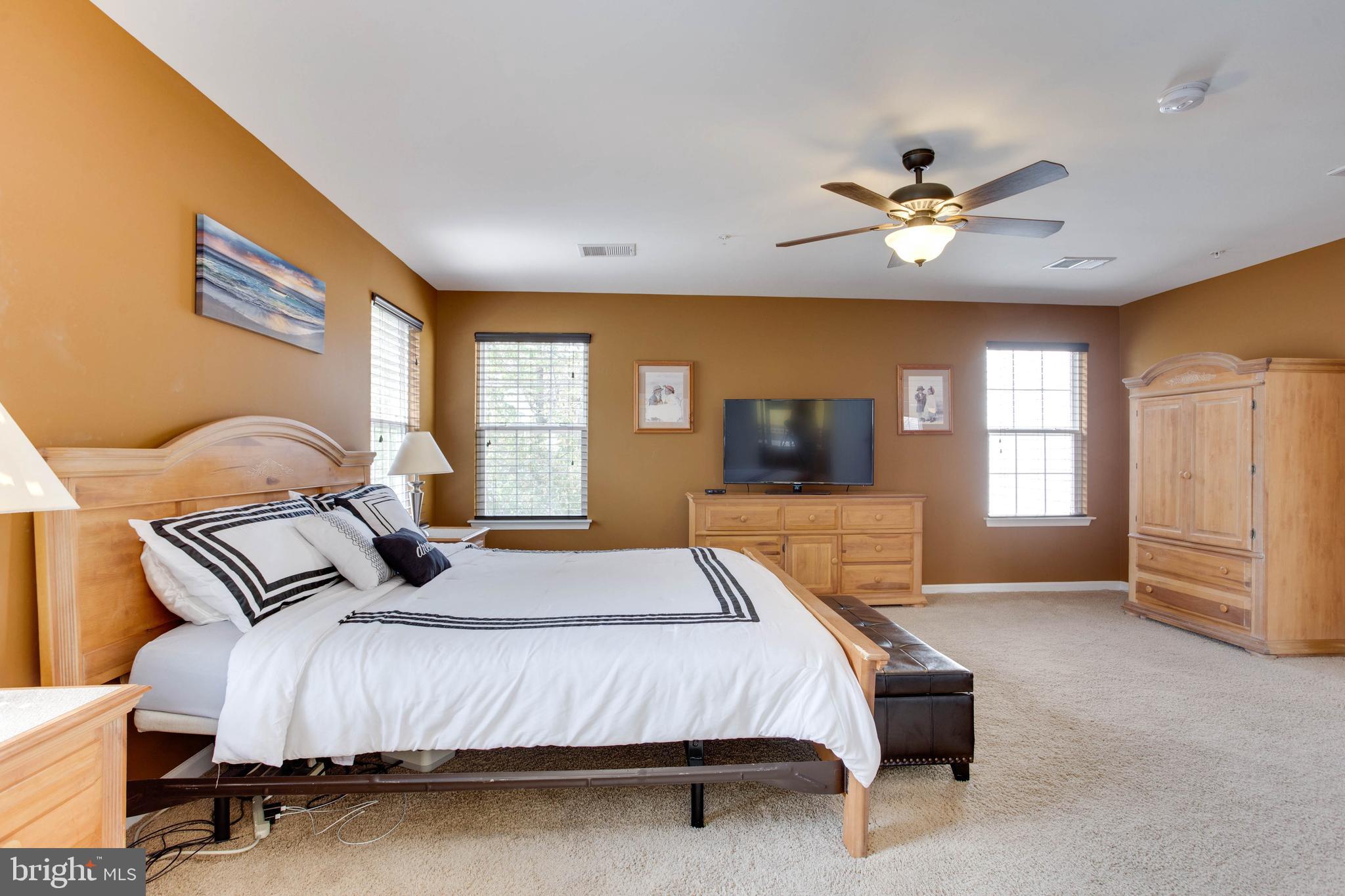 8805 Helmsley Drive Clinton, MD 20735 - Photo 31 of 49
