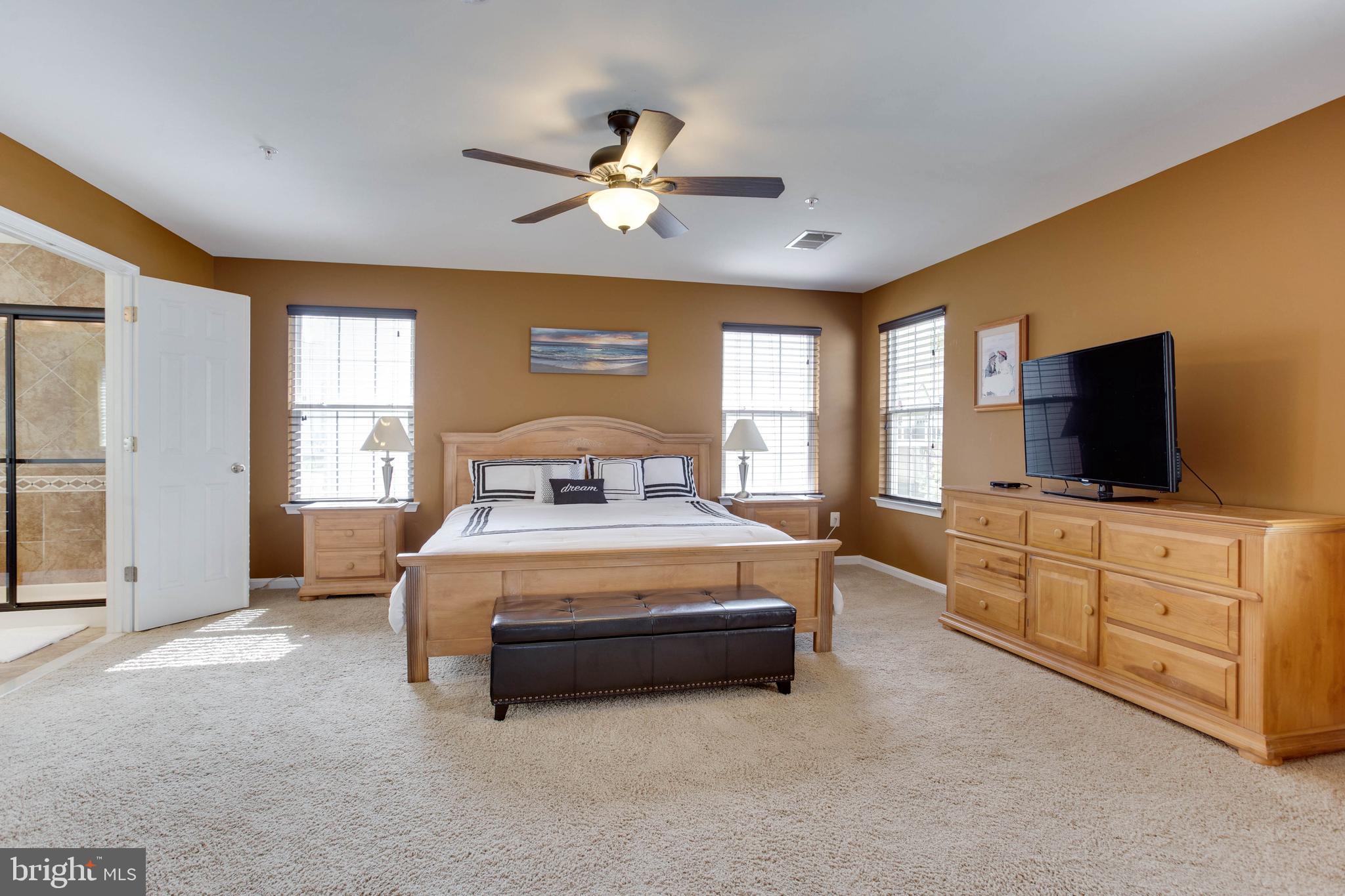8805 Helmsley Drive Clinton, MD 20735 - Photo 32 of 49
