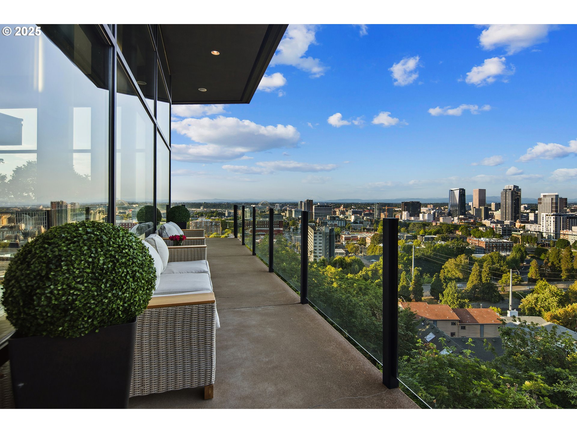 1551 Southwest Upper Hall Street Portland, OR 97201 - Photo 38 of 47