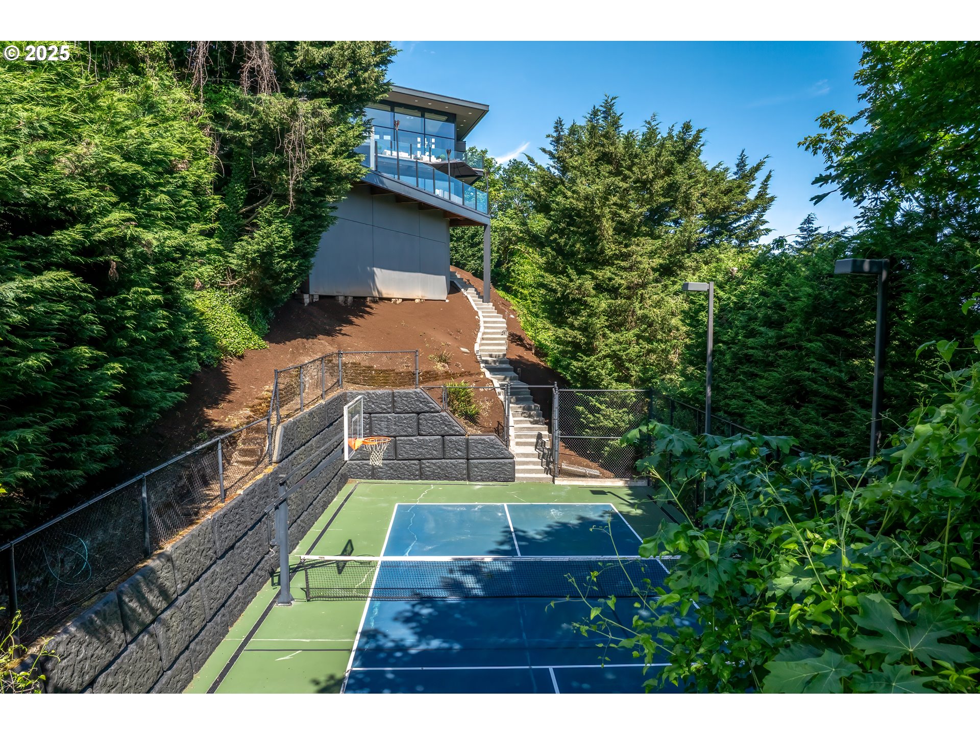 1551 Southwest Upper Hall Street Portland, OR 97201 - Photo 9 of 47