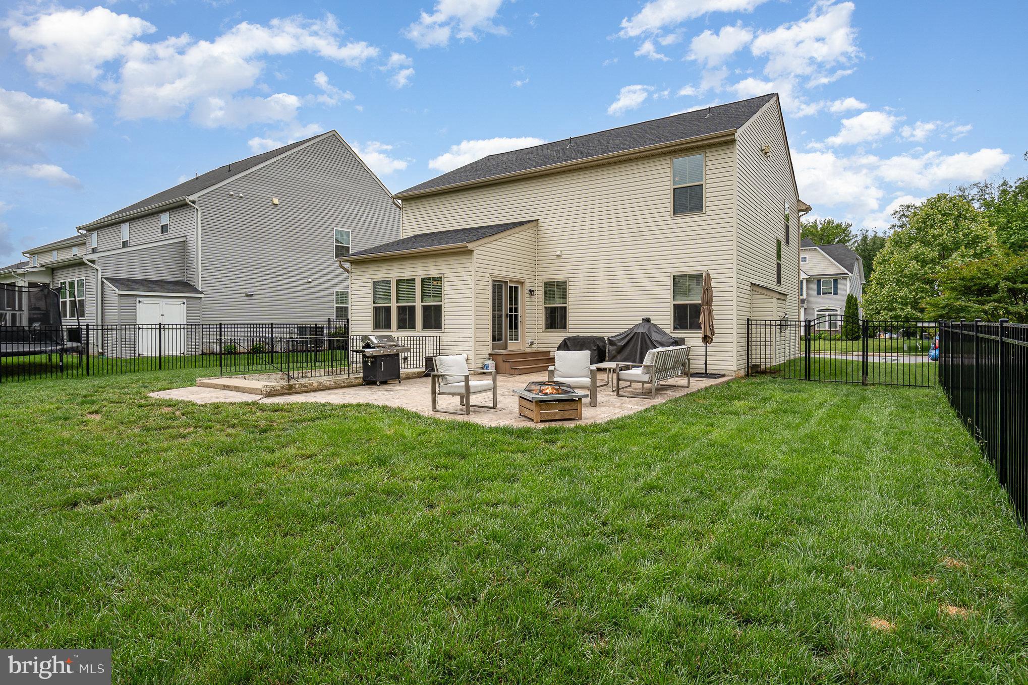 1214 Brittle Ridge Road Warrenton, VA 20187 - Photo 5 of 62 Gallery Image 5