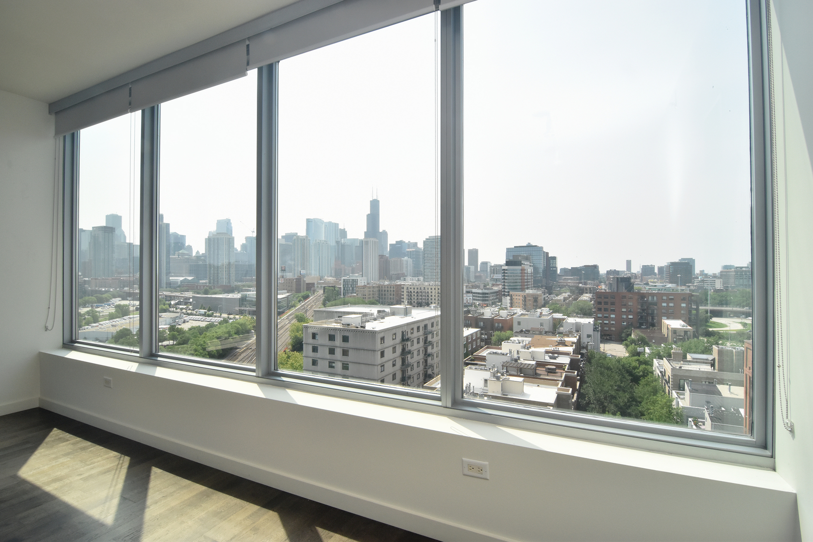 910 West Huron Street, Unit 1114 Chicago, IL 60642 - Photo 17 of 34