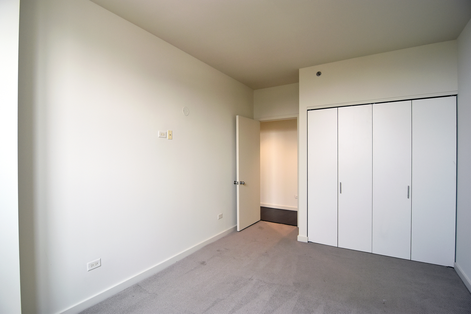 910 West Huron Street, Unit 1114 Chicago, IL 60642 - Photo 18 of 34